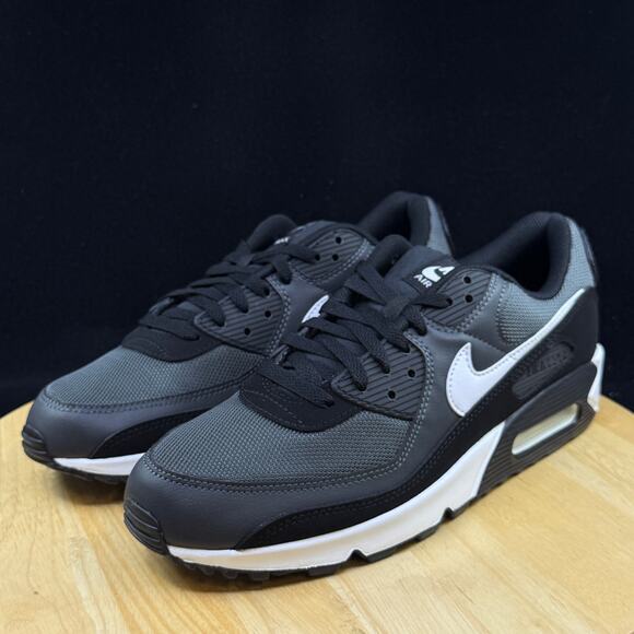 Men\'s Nike Air Max 90 Shoes Iron Smoke Grey Black White Size 10 CN8490-002